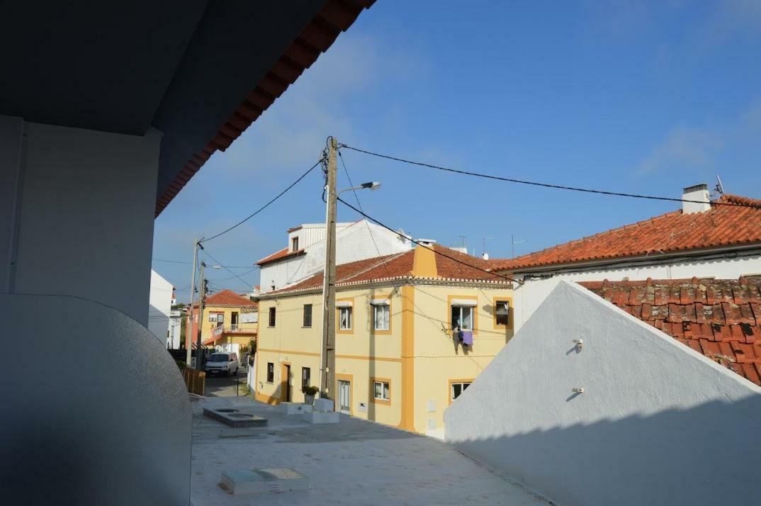 Casa Do Rochedo Apartment Ribamar  Exterior photo